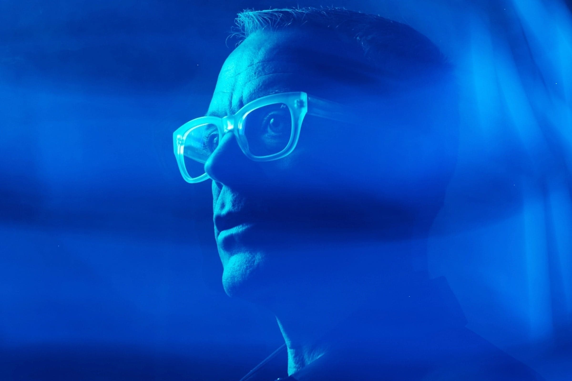 5 Signs You Have Social Burnout And What To Do About It