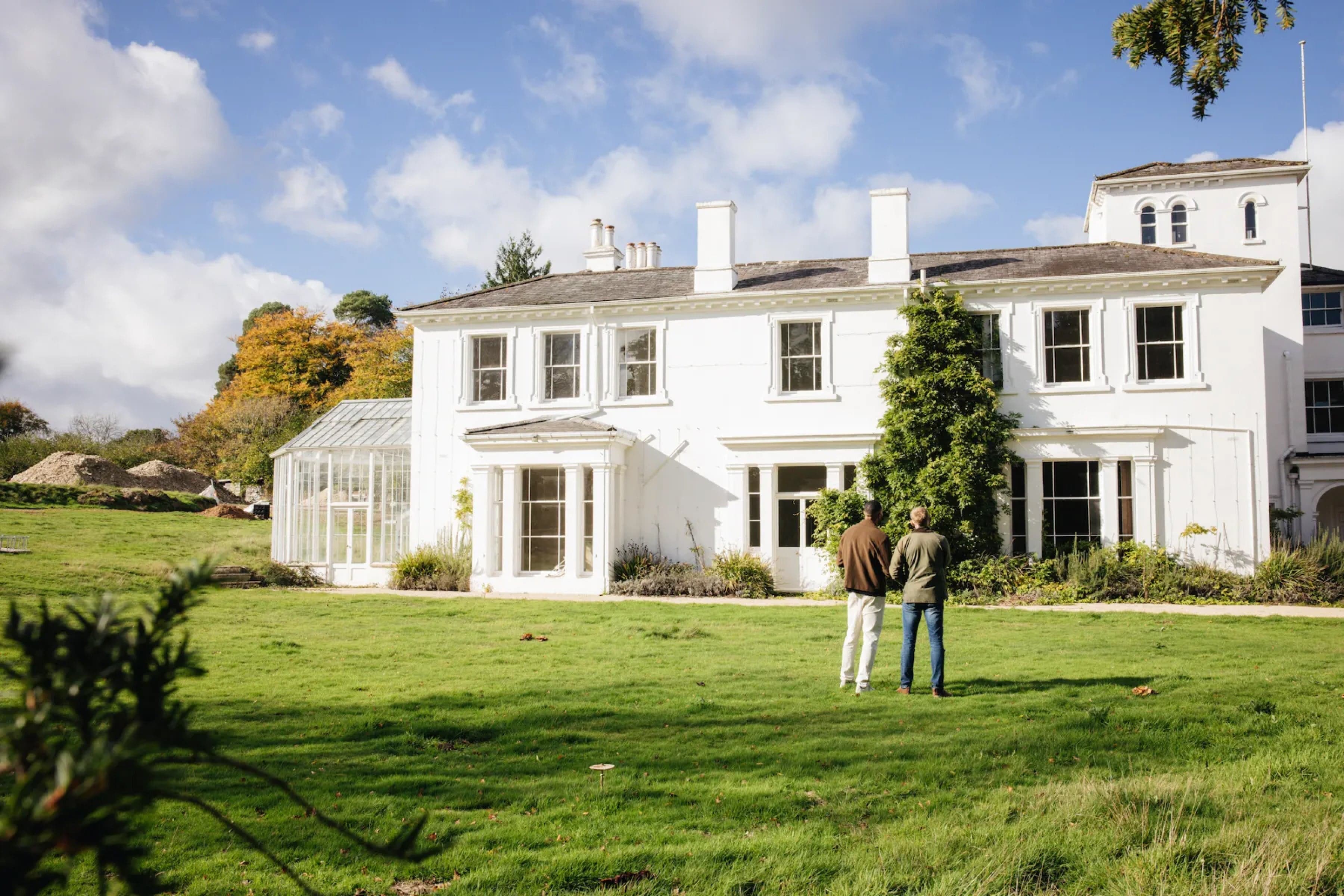 Would You Stay In An Alcohol-Free, Low-EMF, Non-Toxic Hotel?