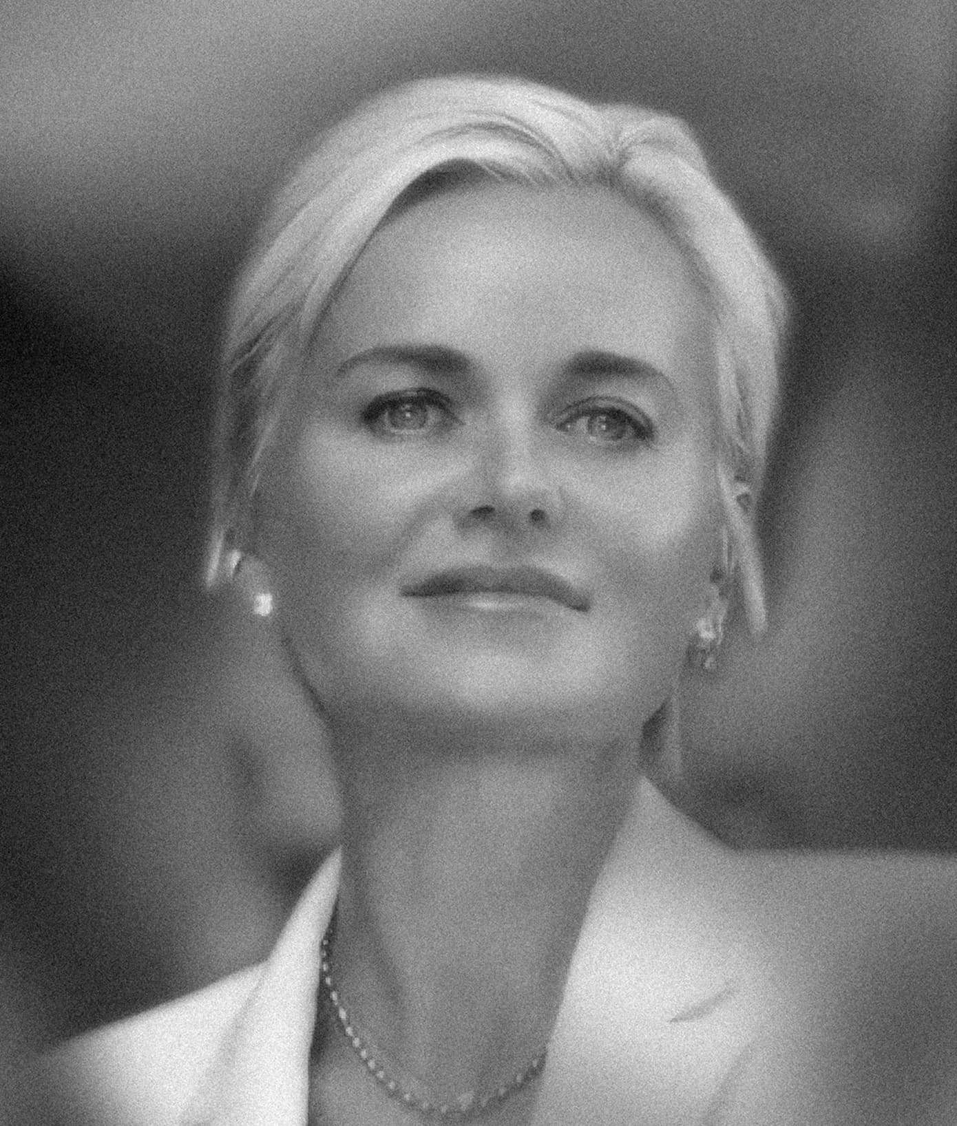 Portrait of Dr. Barbara Sturm