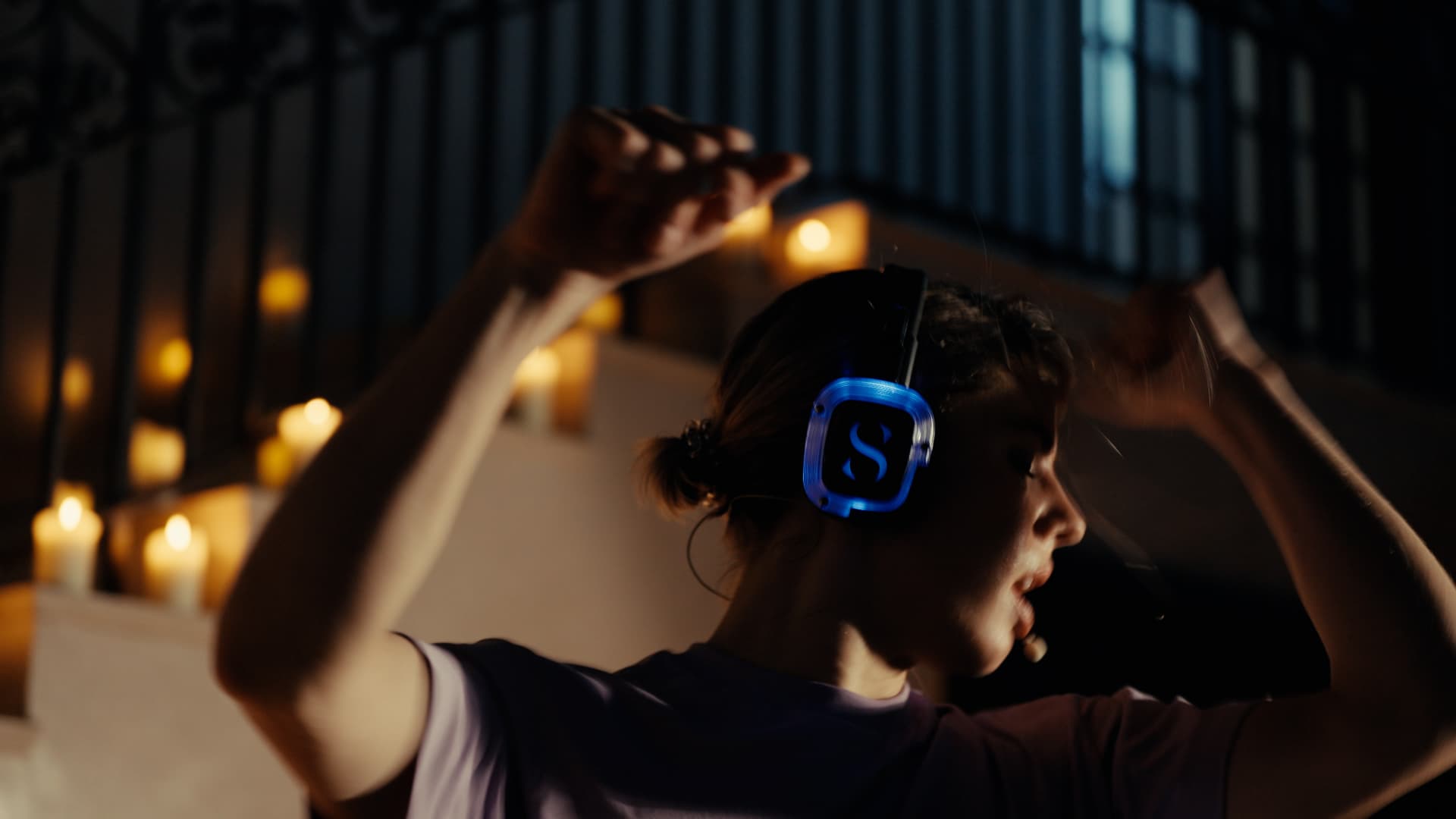 This Somatic Workout App Doesn't Track Your Steps. It Tracks Your Soul.