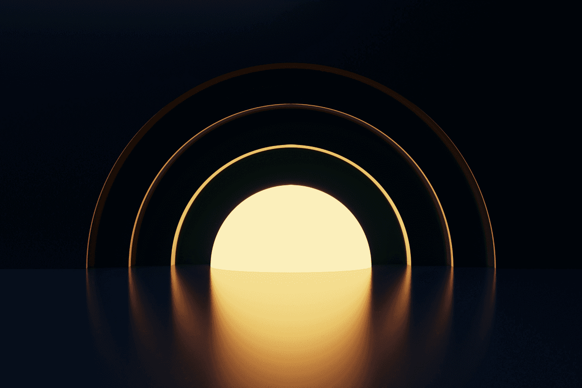 Choosing Your Fitness Tech: WHOOP vs. Apple Watch