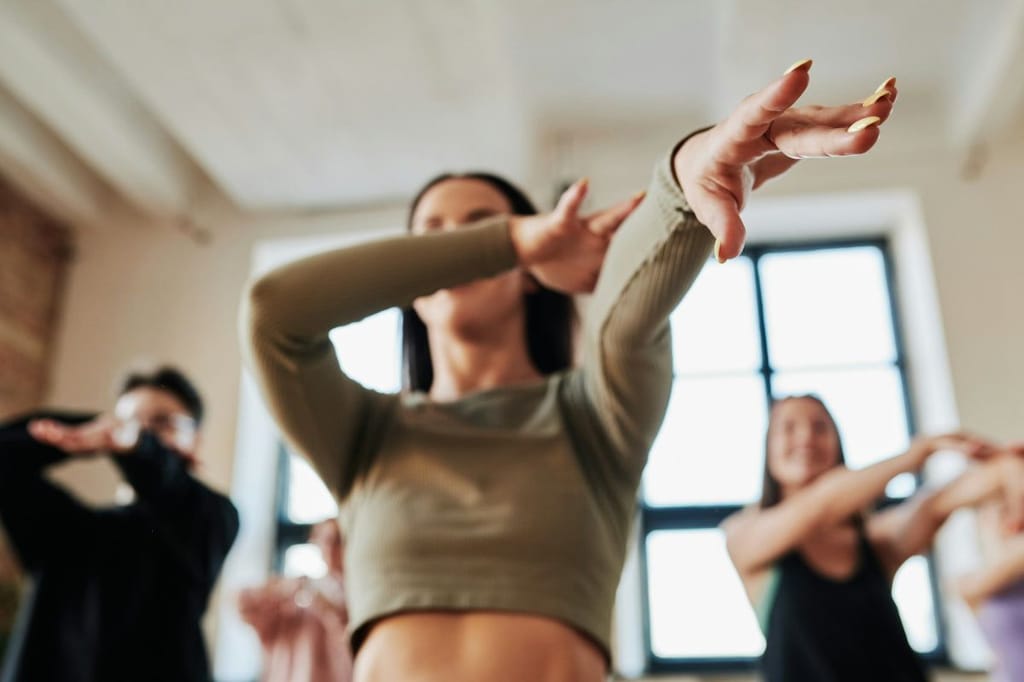 8 Alternative And Unusual MOVE Classes In Winter