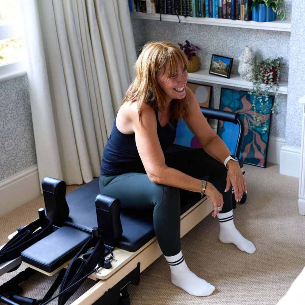 Original FOLD Reformer - With Easi-Fold Maple Oak - Black - Image 9