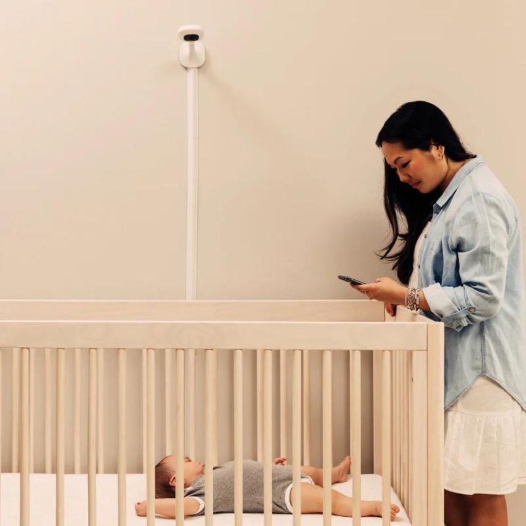 Pro Baby Monitor With Wall Mount - Image 2