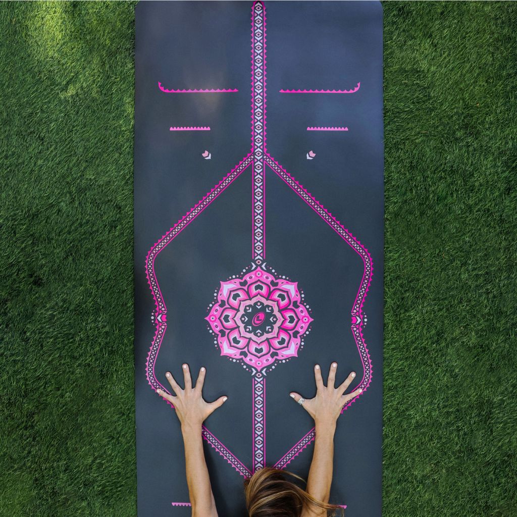 Liforme Blossoming Lotus Yoga Mat - Grey - Image 4
