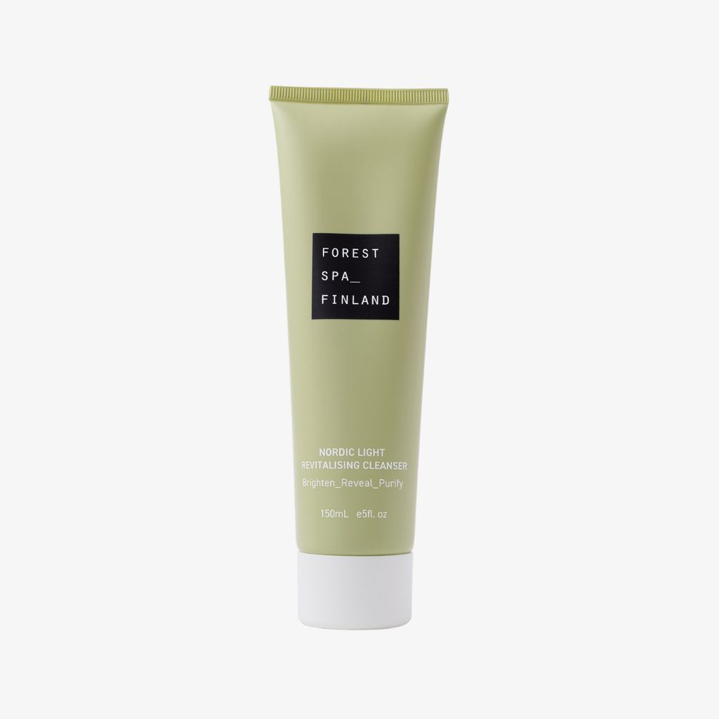 Nordic Light Revitalising Cleanser