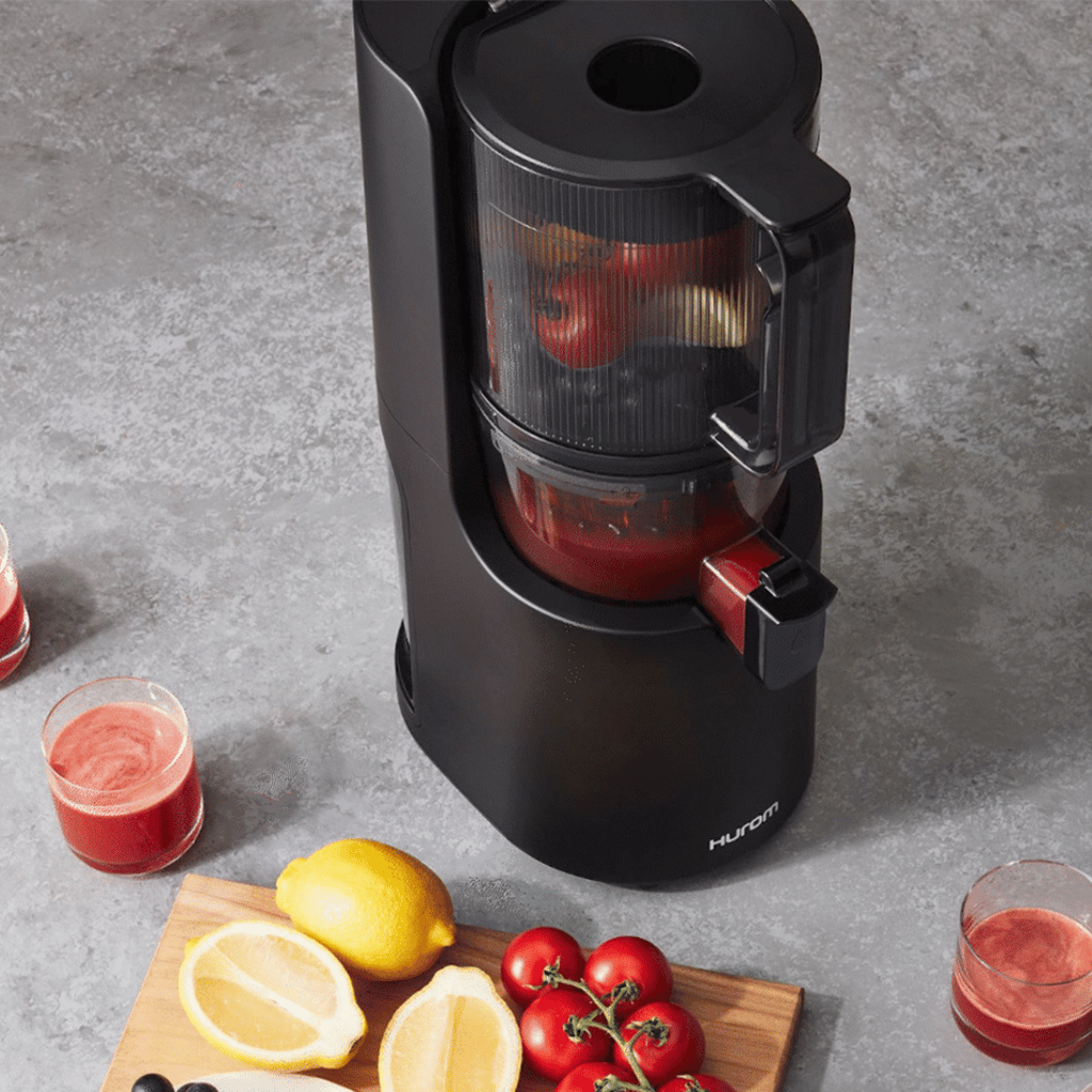 H200 Self-Feeding Juicer - Black - Image 4