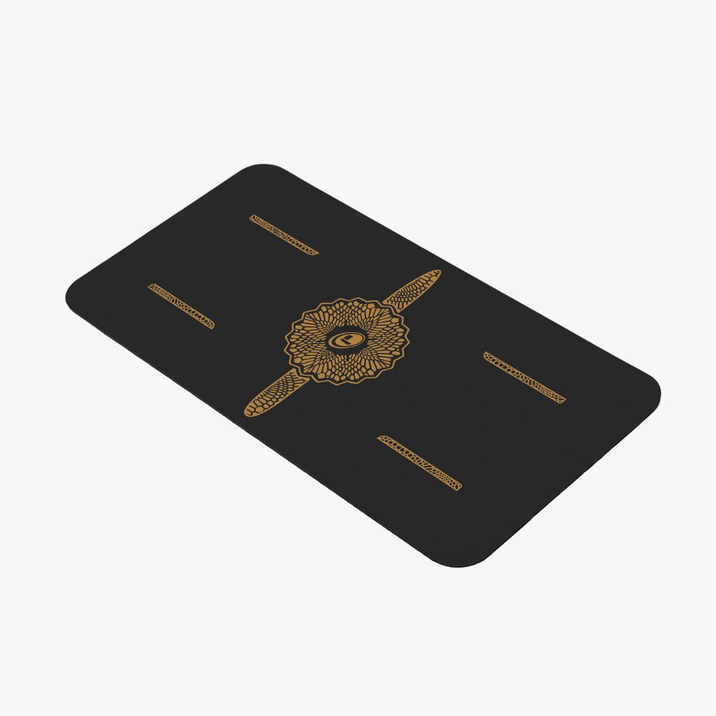 Liforme Black & Gold Yoga Pad - Black - Image 2
