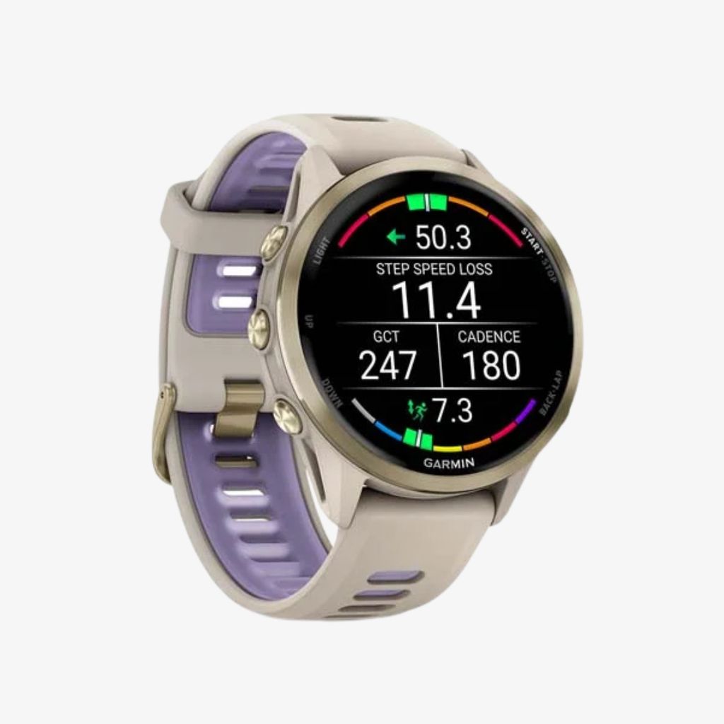 Forerunner® 970, Soft Gold Titanium with French Grey Case and French Grey/Translucent Indigo Band - Image 3