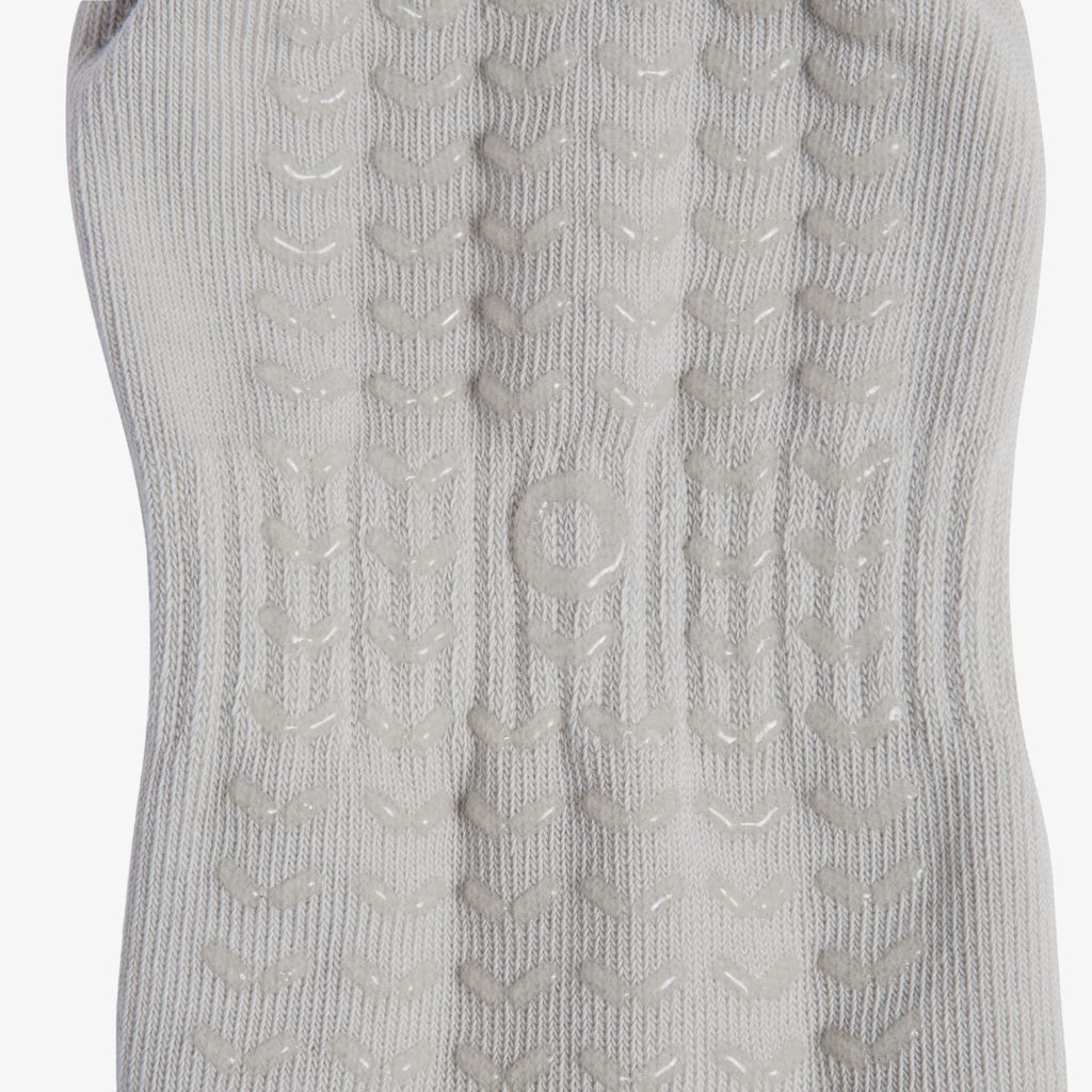 ÔWEAR Essentials Pilates Grip Socks - Timberwolf - Image 3