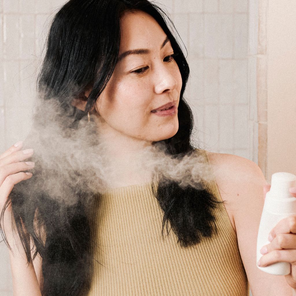 Voluminous Dry Shampoo - Image 4