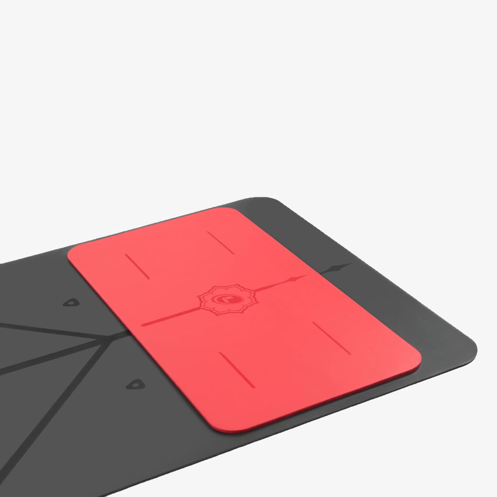 Liforme Expressions Yoga Pad - Love Red - Image 4