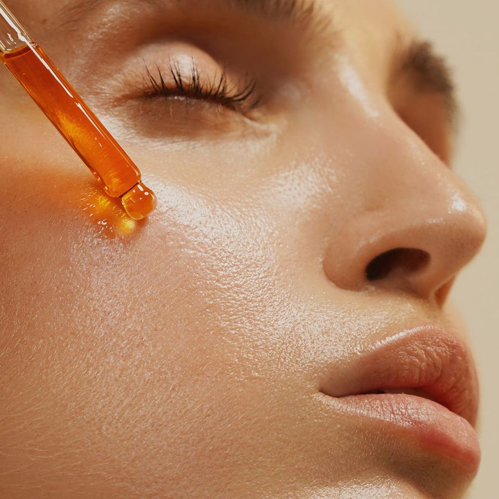 Calm Pure Radiance Oil - Image 4