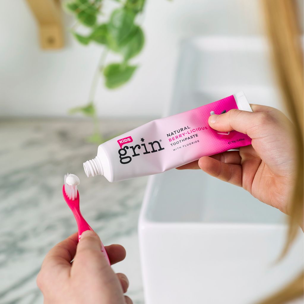 Kids Berry-licious with Fluoride Natural Toothpaste - Image 5