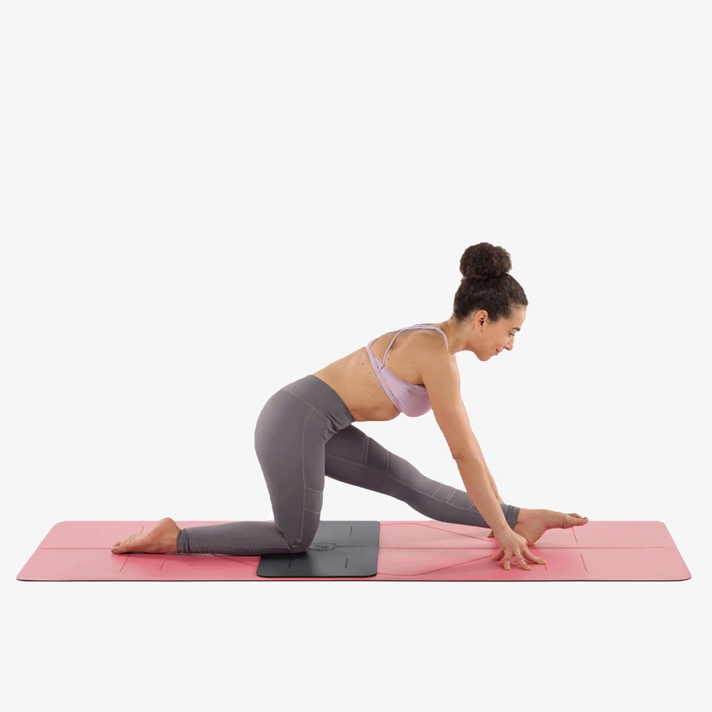 Liforme Classic Yoga Pad - Grey - Image 3