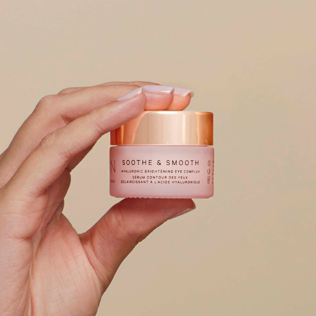 Soothe & Smooth Hyaluronic Acid Brightening Eye Cream - Image 7