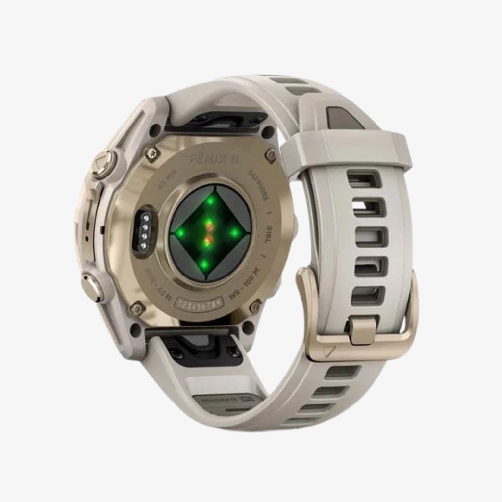 fēnix® 8 - 43 mm AMOLED, Sapphire, Soft Gold with Fog Grey/Dark Sandstone Silicone Band - Image 5