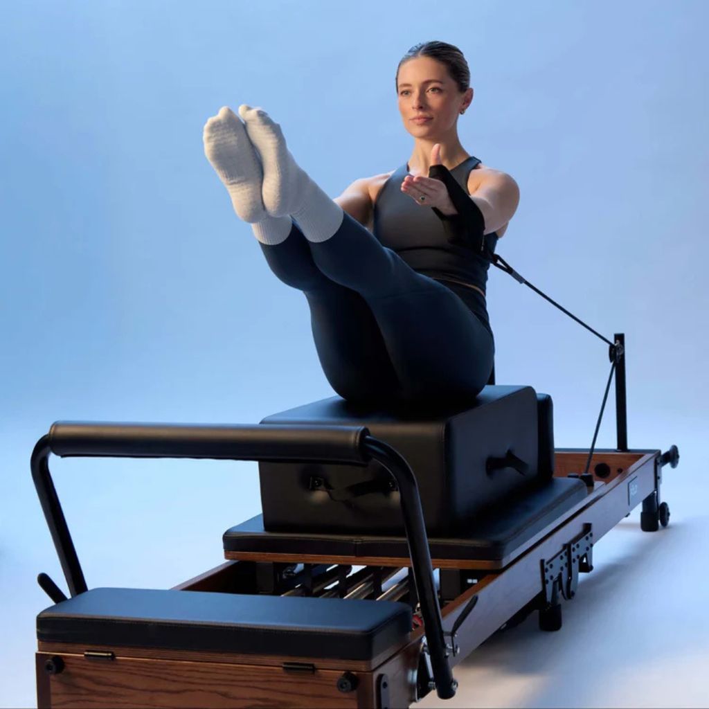 Original FOLD Reformer - With Easi-Fold Red Oak - Black - Image 6
